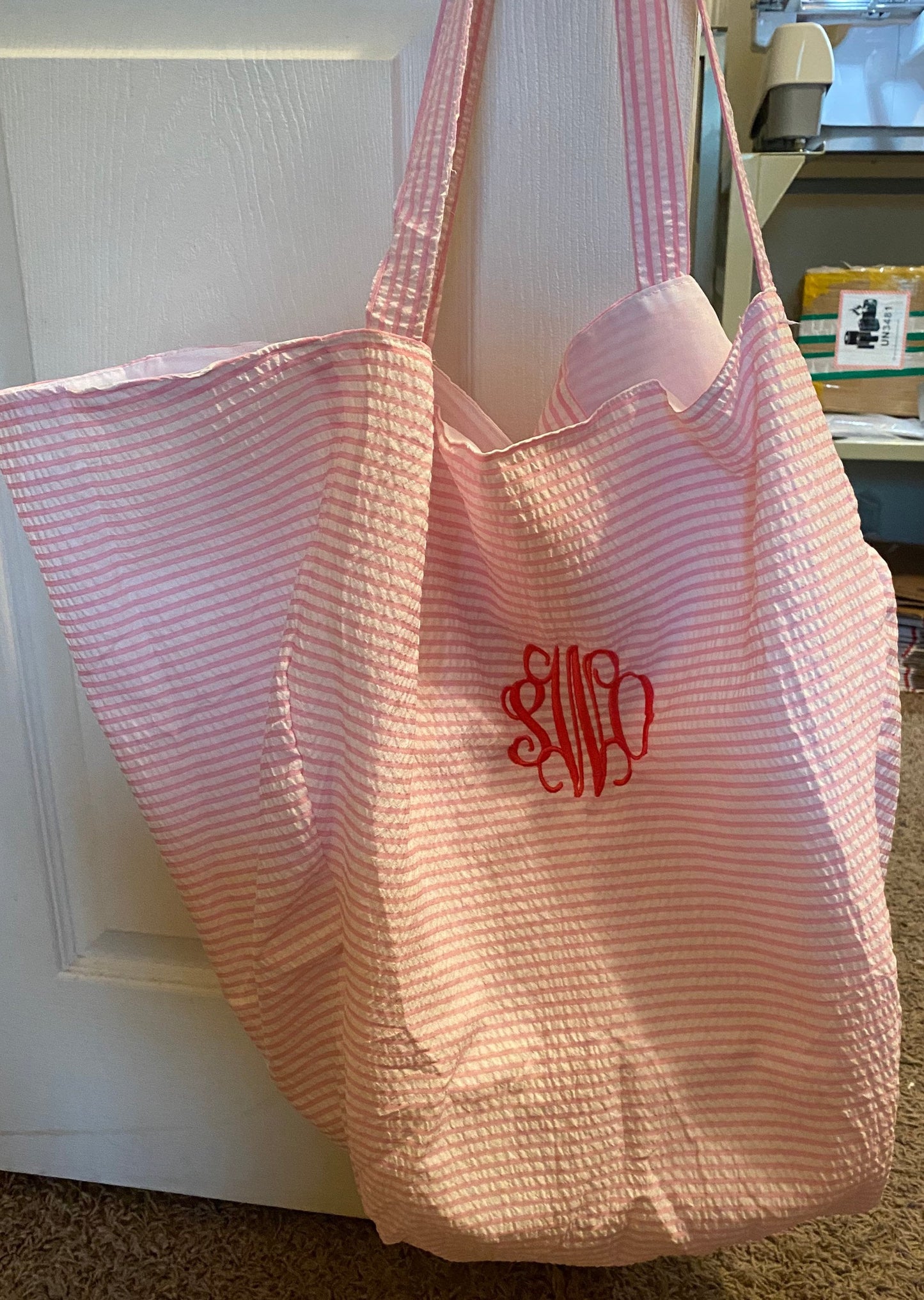 Seersucker Beach Bag, Hobo Bag, Messenger Bag, Personalized, Vinyl, Embroidery